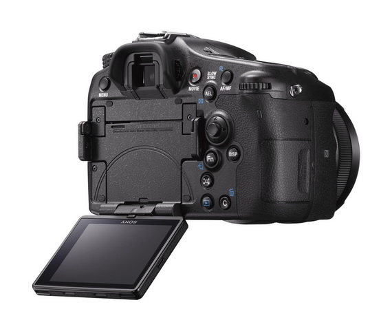 Камера Sony α77 II: ЖК экран