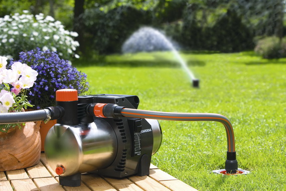 Подземный водопровод GARDENA