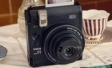Fujifilm Instax Mini 99 снимает и печатает
